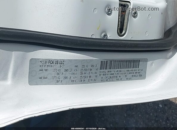 1C4PJLDB8JD533796 2018 JEEP CHEROKEE White ძრავის განყოფილების ხედი