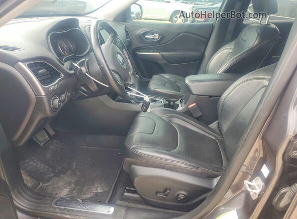 1C4PJLDB8LD615191 2020 JEEP CHEROKEE Черный Вид салона спереди