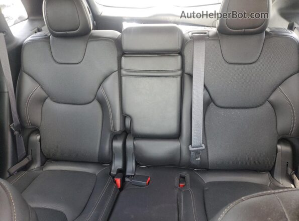1C4PJLDSXHW668907 2017 JEEP CHEROKEE Gray Vista de los asientos traseros