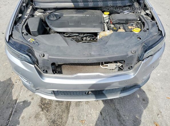 1C4PJLDX7MD179785 2021 JEEP CHEROKEE Silver ძრავის განყოფილების ხედი