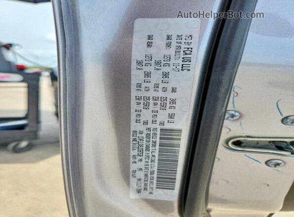 1C4PJLDX9JD587538 2018 JEEP CHEROKEE Серебряный Вид подкапотного пространства