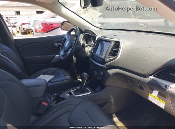 1C4PJLJS5HW510432 2017 JEEP CHEROKEE White Вид салону спереду