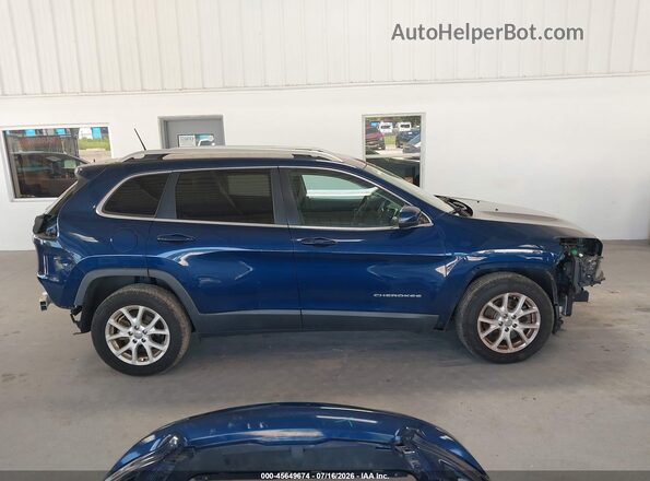 1C4PJLLB0JD584162 2018 JEEP CHEROKEE Blue 360 interior view