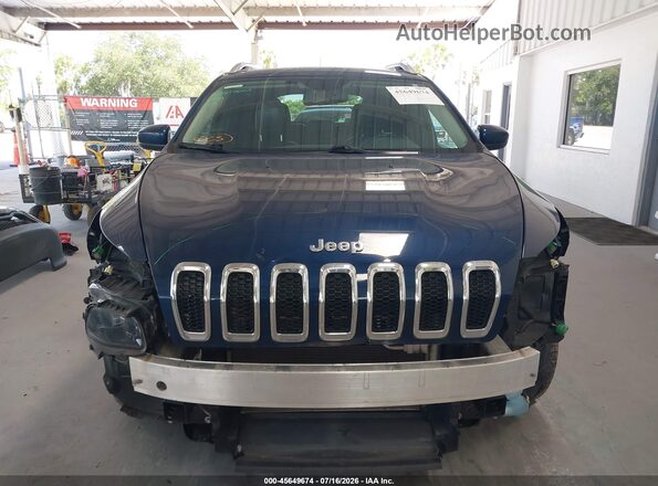 1C4PJLLB0JD584162 2018 JEEP CHEROKEE Blue Rear interior view