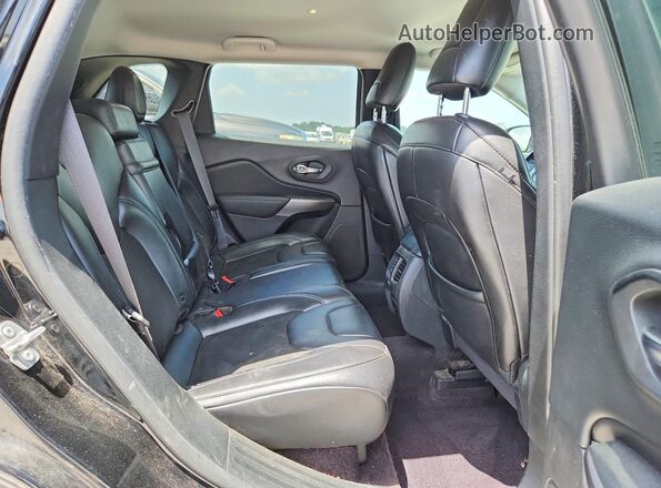 1C4PJLLB0KD226593 2019 JEEP CHEROKEE Black Rear interior view