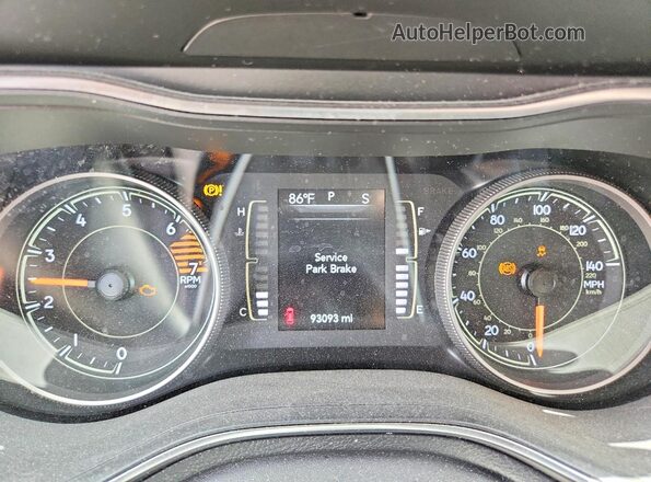 1C4PJLLB0KD226593 2019 JEEP CHEROKEE Black Instrument cluster view