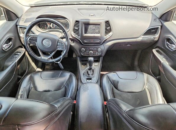 1C4PJLLB0KD226593 2019 JEEP CHEROKEE Black Dashboard view