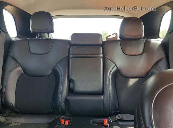 1C4PJLLB0KD396713 2019 JEEP CHEROKEE Black Հետևի նստատեղերի տեսք