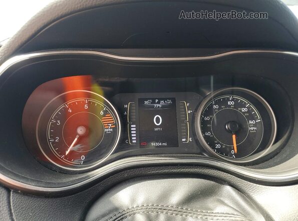 1C4PJLLB0KD396713 2019 JEEP CHEROKEE Black Սարքավորումների վահանակի տեսք