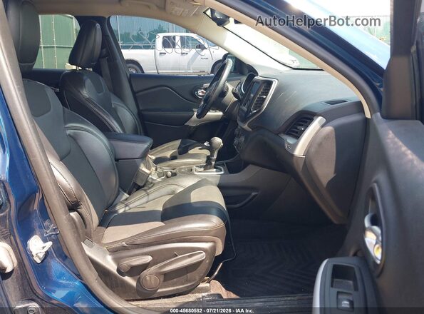 1C4PJLLB1JD595106 2018 JEEP CHEROKEE Синий Вид салона спереди