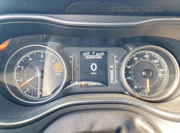1C4PJLLB1KD110576 2019 JEEP CHEROKEE Gray Սարքավորումների վահանակի տեսք