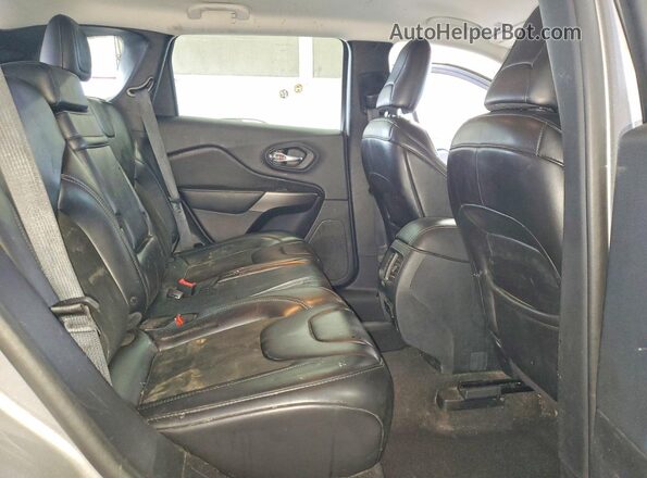 1C4PJLLB2KD297701 2019 JEEP CHEROKEE Gray Vista interior trasera