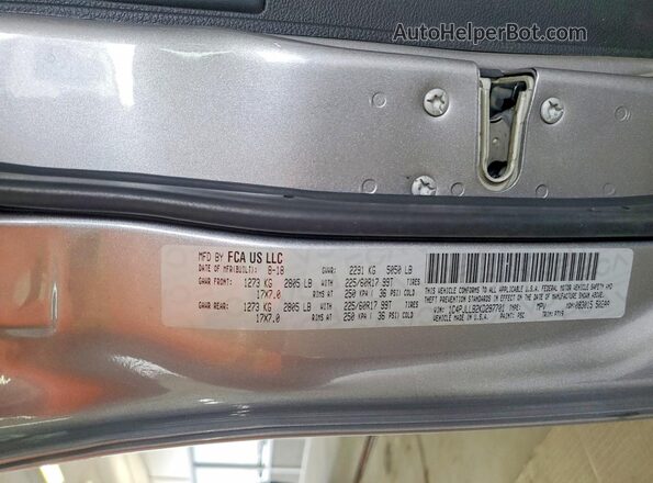 1C4PJLLB2KD297701 2019 JEEP CHEROKEE Gray Vista interior de 360 grados