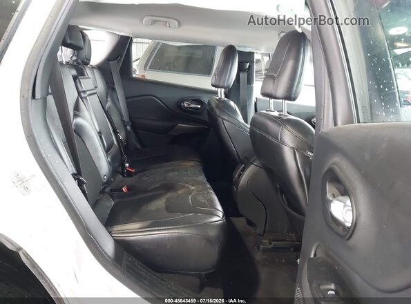 1C4PJLLB3KD132627 2019 JEEP CHEROKEE White Widok naklejki z numerem VIN