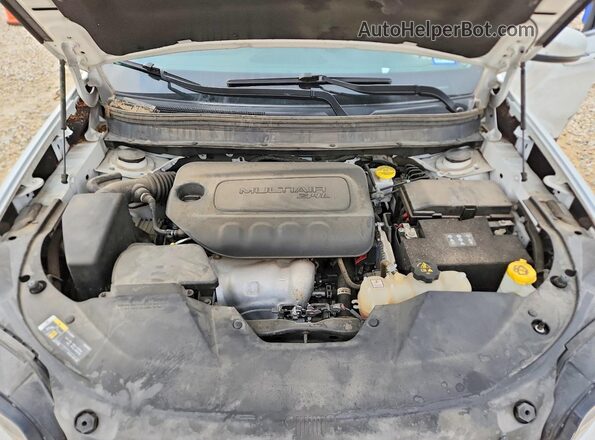 1C4PJLLB4LD610409 2020 JEEP CHEROKEE White უკანა სალონის ხედი