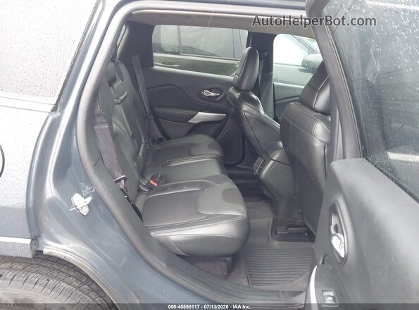 1C4PJLLB5JD584450 2018 JEEP CHEROKEE Gray VIN კოდის სტიკერის ხედი