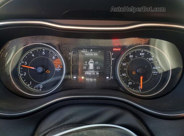 1C4PJLLB5KD262604 2019 JEEP CHEROKEE Серебряный Вид щитка приборов