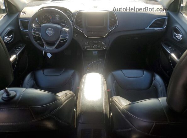 1C4PJLLB5KD262604 2019 JEEP CHEROKEE Серебряный Вид панели приборов
