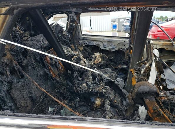 1C4PJLLB5LD570986 2020 JEEP CHEROKEE Белый Вид задней части салона