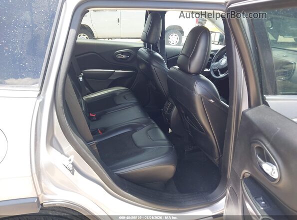 1C4PJLLB5LD614839 2020 JEEP CHEROKEE Silver Vista de la etiqueta del VIN