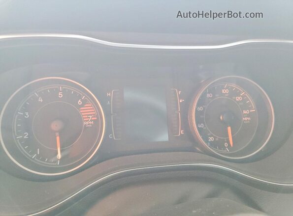 1C4PJLLB6KD479076 2019 JEEP CHEROKEE White Instrument cluster view
