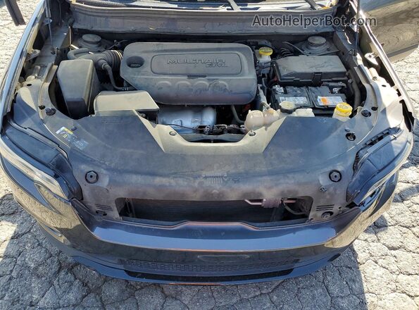 1C4PJLLB6LD556725 2020 JEEP CHEROKEE Charcoal Engine compartment view