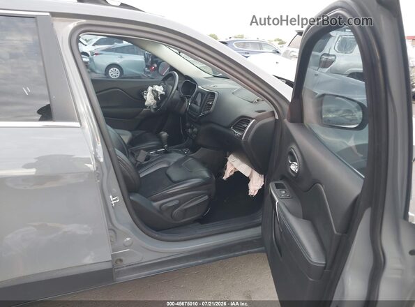 1C4PJLLB6LD634131 2020 JEEP CHEROKEE Серый Вид салона спереди