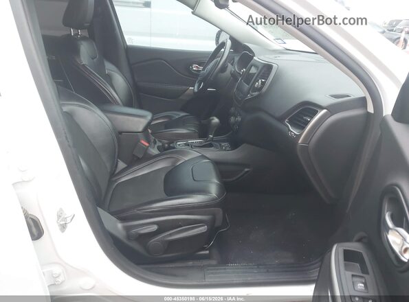 1C4PJLLB6MD154902 2021 JEEP CHEROKEE White წინა სალონის ხედი