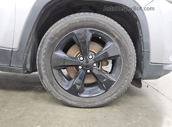 1C4PJLLB7KD376488 2019 JEEP CHEROKEE Серебряный 