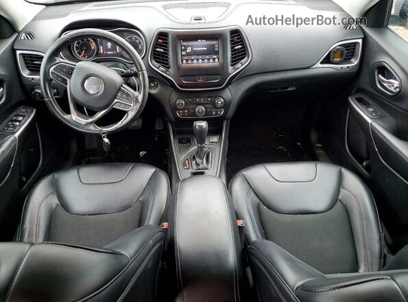 1C4PJLLB8KD151304 2019 JEEP CHEROKEE Silver Widok deski rozdzielczej