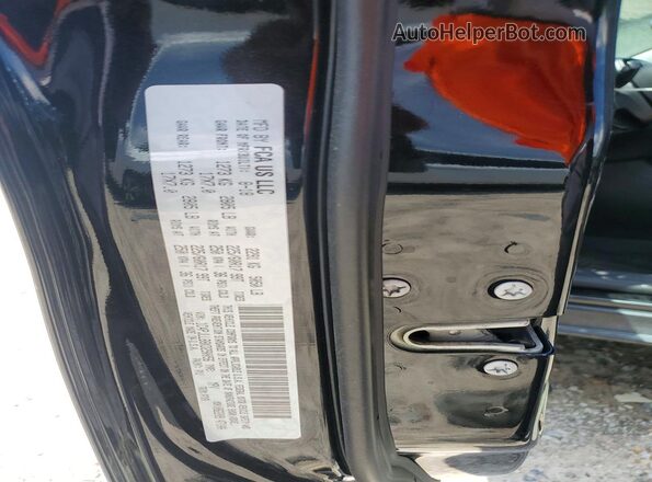 1C4PJLLB8KD290056 2019 JEEP CHEROKEE Черный Вид наклейки с VIN-кодом