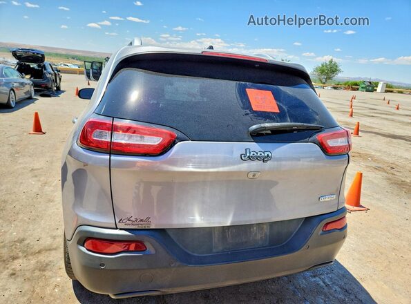 1C4PJLLB9JD512070 2018 JEEP CHEROKEE Silver Вид ззаду
