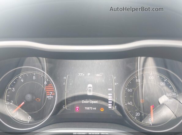 1C4PJLLB9JD519973 2018 JEEP CHEROKEE Gray Vista de los asientos traseros