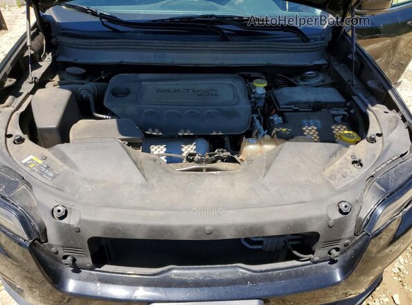 1C4PJLLB9KD267076 2019 JEEP CHEROKEE Black Շարժիչի բաժամունքի տեսք