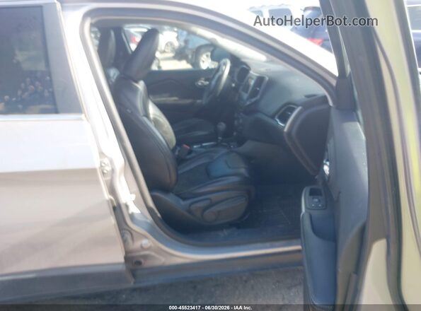 1C4PJLLB9KD296268 2019 JEEP CHEROKEE Gray Widok wnętrza z przodu