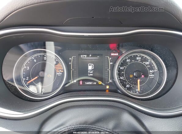 1C4PJLLBXKD151658 2019 JEEP CHEROKEE Gray Հետևի նստատեղերի տեսք