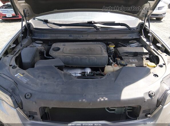 1C4PJLLBXLD510962 2020 JEEP CHEROKEE Silver Вид ззаду