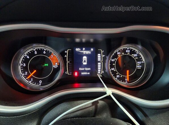 1C4PJLLX0JD531764 2018 JEEP CHEROKEE Белый Вид щитка приборов