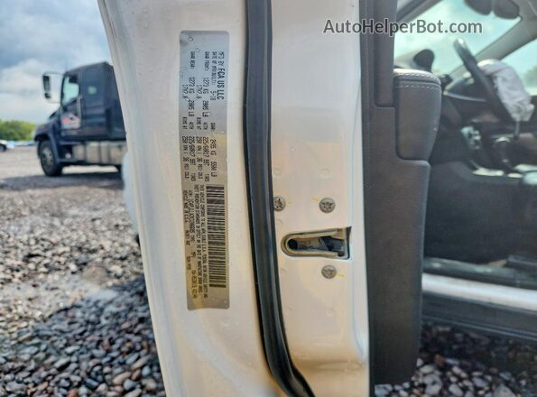 1C4PJLLX2KD206695 2019 JEEP CHEROKEE Белый Вид подкапотного пространства
