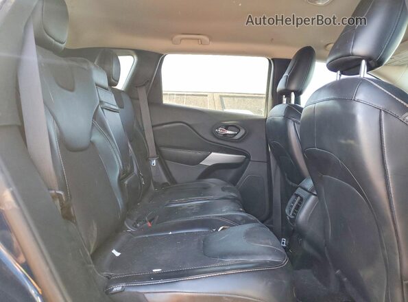 1C4PJLLX5JD519593 2018 JEEP CHEROKEE Blue Вид задньої частини салону