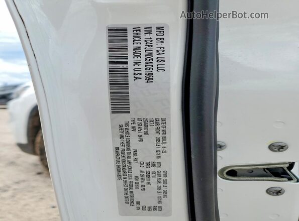 1C4PJLMX5ND519694 2022 JEEP CHEROKEE White 360 interior view