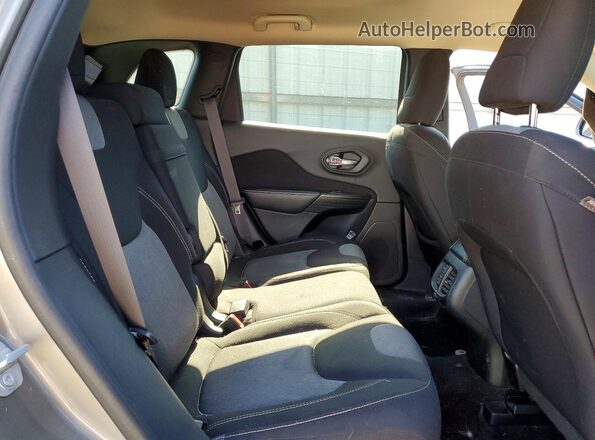 1C4PJMAB0GW244886 2016 JEEP CHEROKEE Gray Vista interior trasera