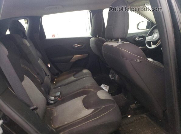 1C4PJMAB0HW634372 2017 JEEP CHEROKEE Black Rear interior view