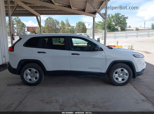 1C4PJMAB4GW313904 2016 JEEP CHEROKEE White Widok wnętrza z tyłu