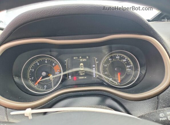 1C4PJMAB7HW551733 2017 JEEP CHEROKEE Black Widok zestawu wskaźników