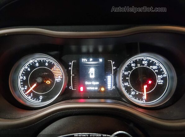 1C4PJMAS0HW664794 2017 JEEP CHEROKEE Серебряный Вид задних сидений