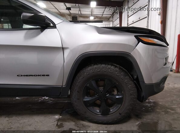 1C4PJMAS0HW664794 2017 JEEP CHEROKEE Серебряный 
