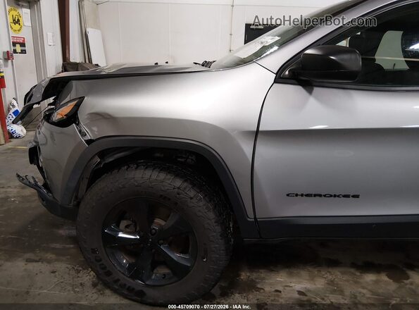 1C4PJMAS0HW664794 2017 JEEP CHEROKEE Серебряный 