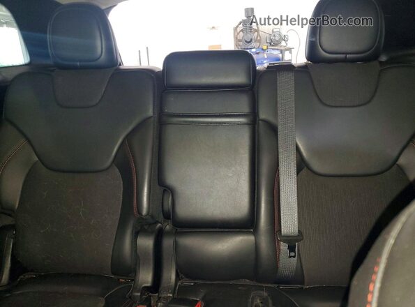 1C4PJMBB4HW513066 2017 JEEP CHEROKEE Black Widok tylnych siedzeń