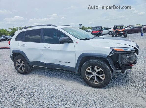 1C4PJMBB6HW536509 2017 JEEP CHEROKEE White Передня права чверть